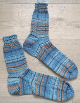 Unikat! Handgestrickte Socken Größe 46/47
