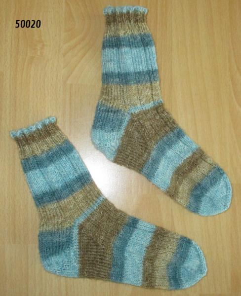 Unikat! Handgestrickte Socken Größe 28/29