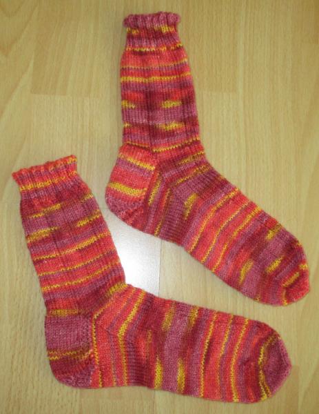 Unikat! Handgestrickte Socken Größe 34/35