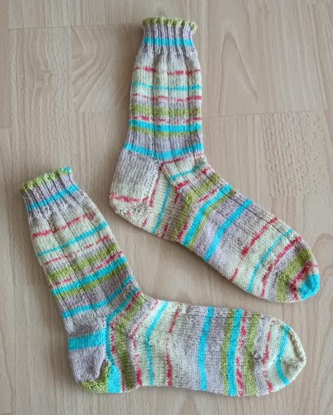 Unikat! Handgestrickte Socken Größe 36/37