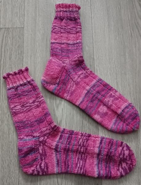 Unikat! Handgestrickte Socken Größe 38/39